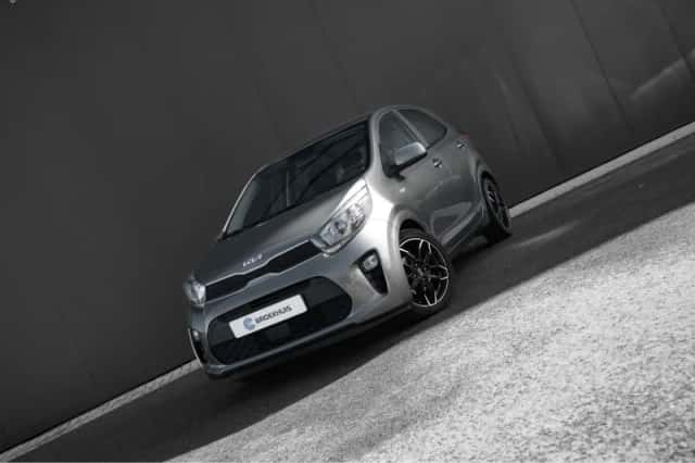 Kia Picanto (2024) thumbnail 3