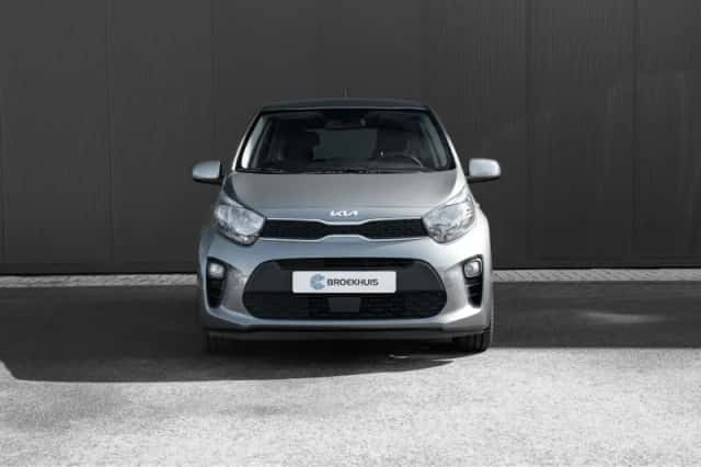Kia Picanto (2024) thumbnail 5