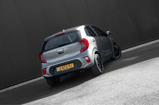 Kia Picanto (2024) thumbnail 6