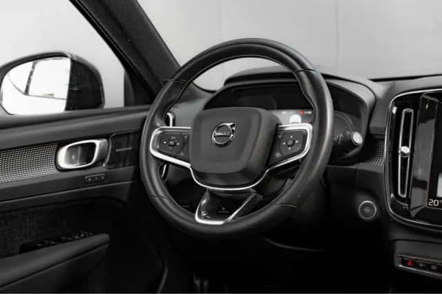 Volvo XC40 (2021) thumbnail 12