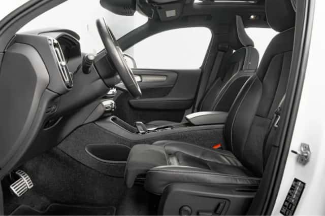 Volvo XC40 (2021) thumbnail 13