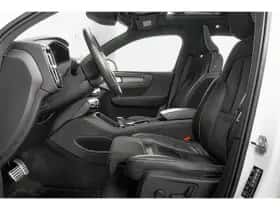 Volvo XC40 (2021) thumbnail 13