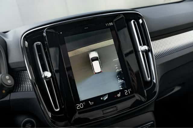 Volvo XC40 (2021) thumbnail 22