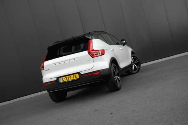 Volvo XC40 (2021) thumbnail 7