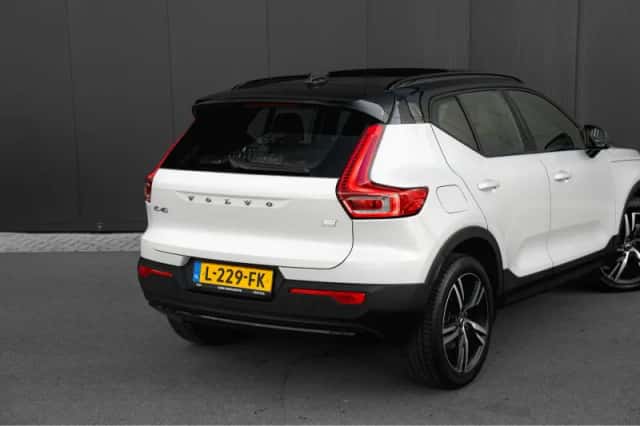 Volvo XC40 (2021) thumbnail 8