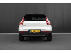 Volvo XC40 (2021) thumbnail 9