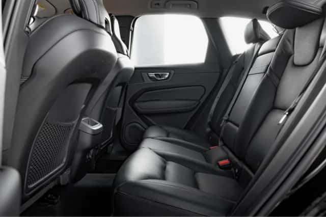 Volvo XC60 (2020) thumbnail 11