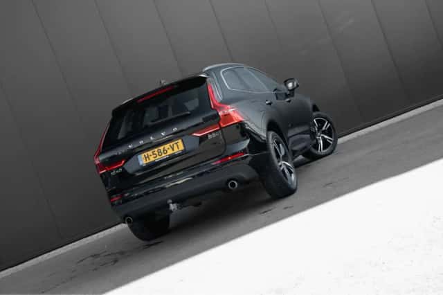Volvo XC60 (2020) thumbnail 7