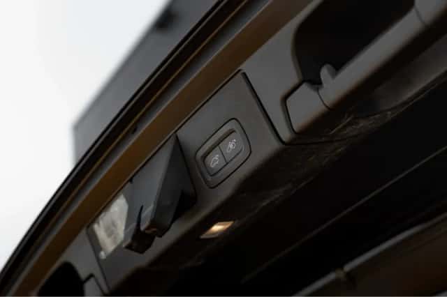 Volvo XC60 (2020) thumbnail 10
