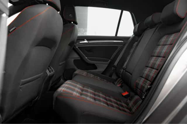 Volkswagen Golf (2014) thumbnail 12