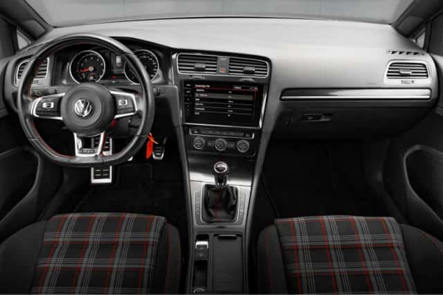 Volkswagen Golf (2014) thumbnail 13