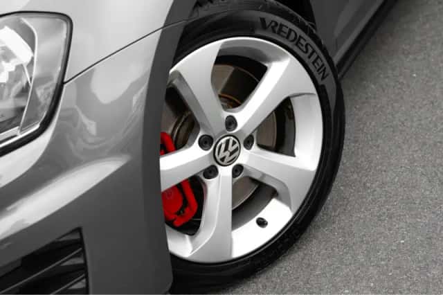 Volkswagen Golf (2014) thumbnail 6