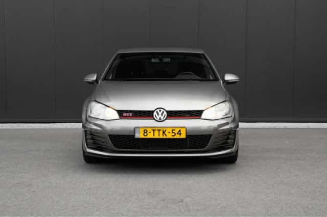 Volkswagen Golf (2014) thumbnail 8