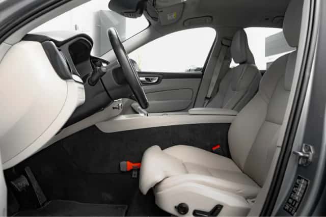 Volvo XC60 (2020) thumbnail 13