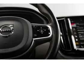 Volvo XC60 (2020) thumbnail 16