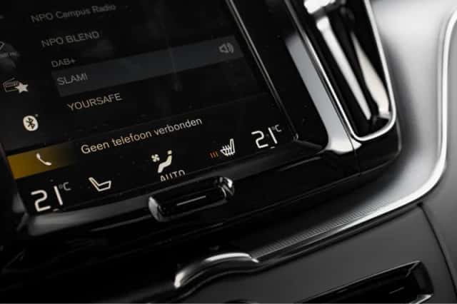 Volvo XC60 (2020) thumbnail 20