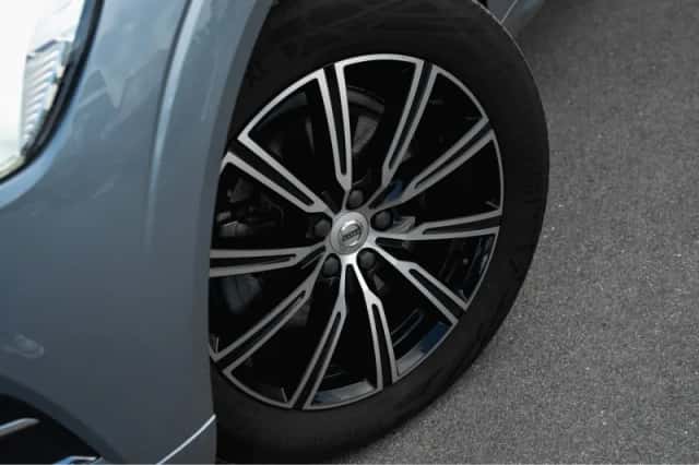 Volvo XC60 (2020) thumbnail 5