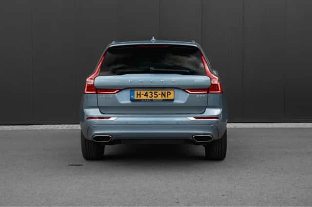 Volvo XC60 (2020) thumbnail 9