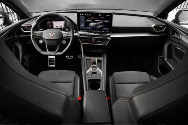 CUPRA Leon Sportstourer (2025) thumbnail 9