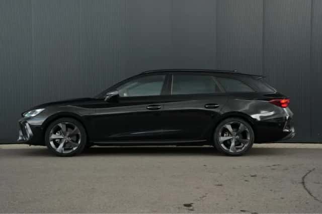 CUPRA Leon Sportstourer (2025) thumbnail 5