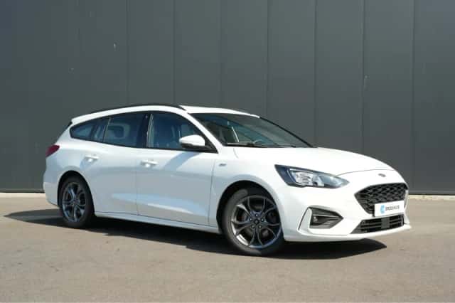 Ford Focus (2020) thumbnail 3