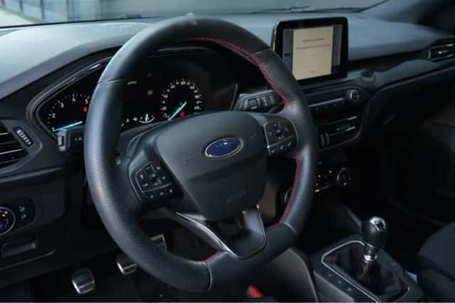Ford Focus (2020) thumbnail 6