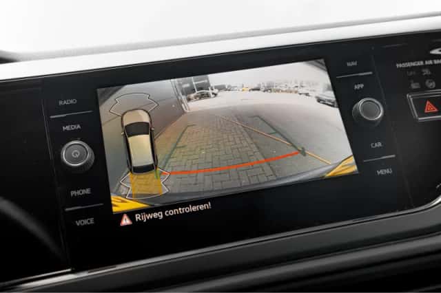 Volkswagen Taigo (2023) thumbnail 18