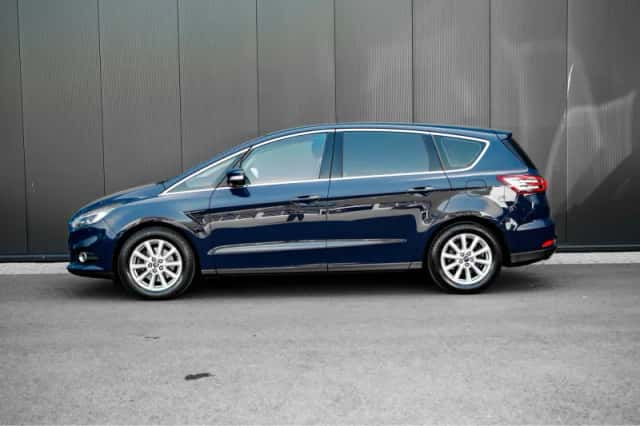 Ford S-Max (2015) thumbnail 5