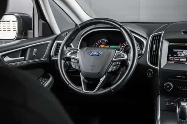 Ford S-Max (2015) thumbnail 10