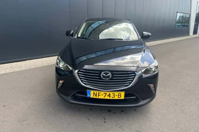 Mazda CX-3 (2017) thumbnail 2