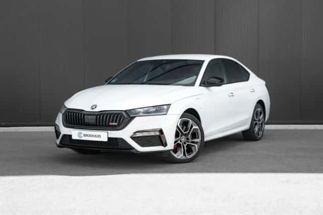 Škoda Octavia (2023) thumbnail 1
