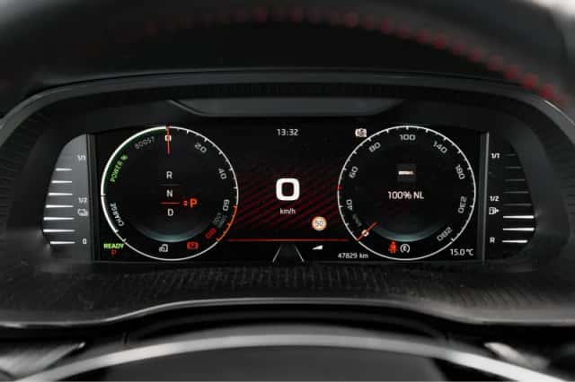 Škoda Octavia (2023) thumbnail 18