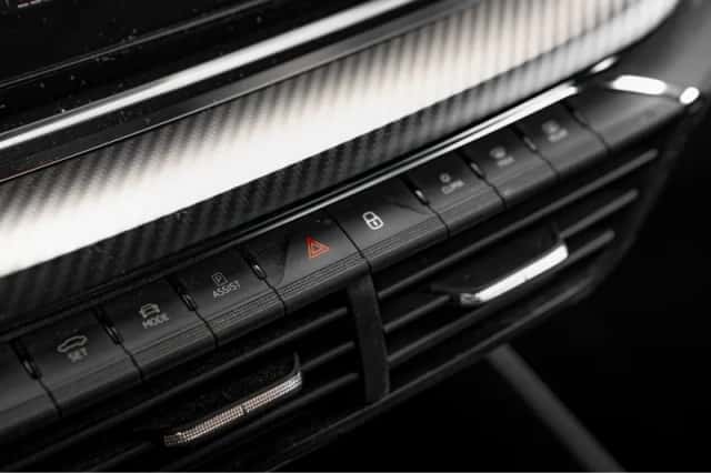 Škoda Octavia (2023) thumbnail 22