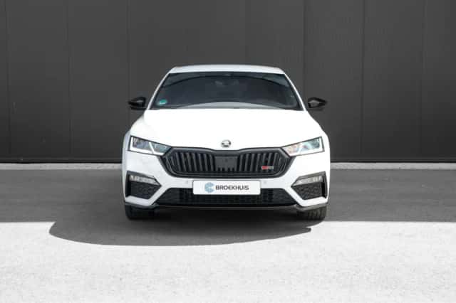 Škoda Octavia (2023) thumbnail 7