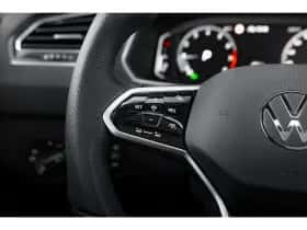 Volkswagen Tiguan (2021) thumbnail 16