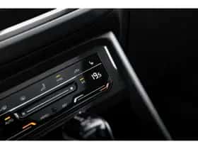 Volkswagen Tiguan (2021) thumbnail 19