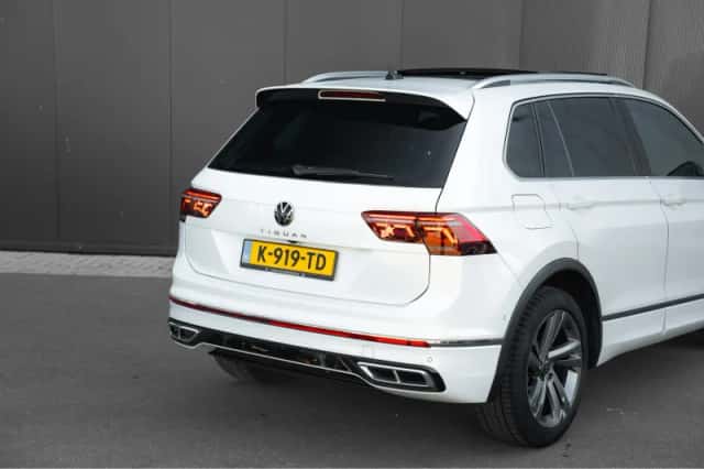 Volkswagen Tiguan (2021) thumbnail 8