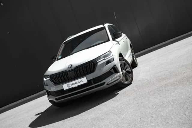 Škoda Karoq (2023) thumbnail 3