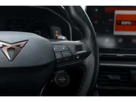 CUPRA Leon Sportstourer (2022) thumbnail 16
