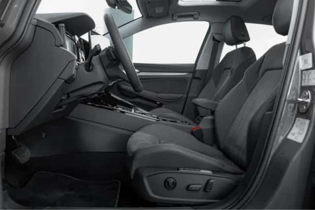 Volkswagen Golf (2025) thumbnail 13