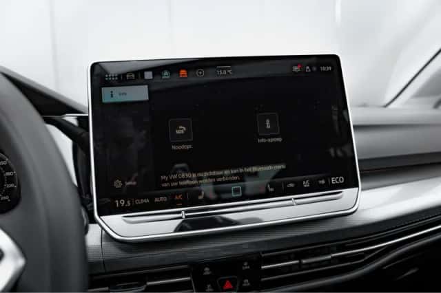 Volkswagen Golf (2025) thumbnail 19
