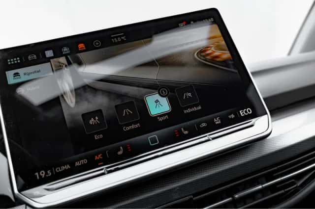 Volkswagen Golf (2025) thumbnail 22