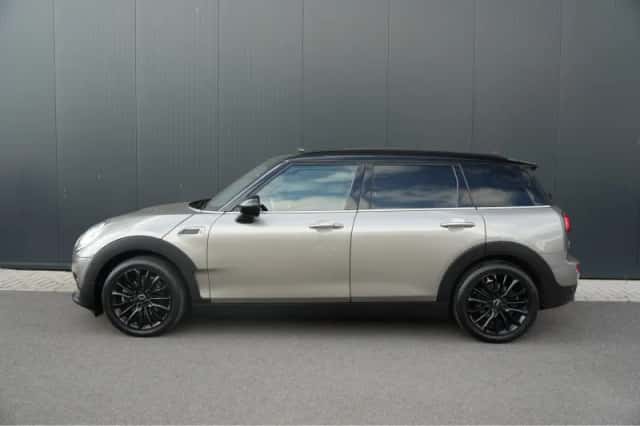 MINI Clubman (2018) thumbnail 2