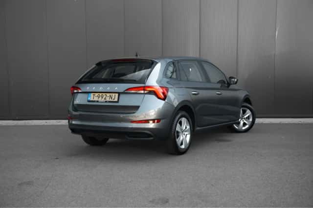 Škoda Scala (2023) thumbnail 2