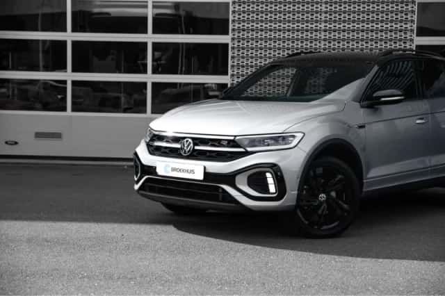Volkswagen T-Roc (2024) thumbnail 16