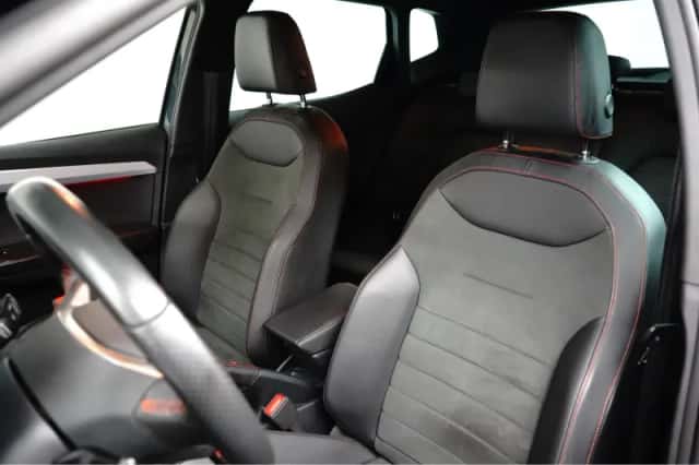 SEAT Arona (2023) thumbnail 15