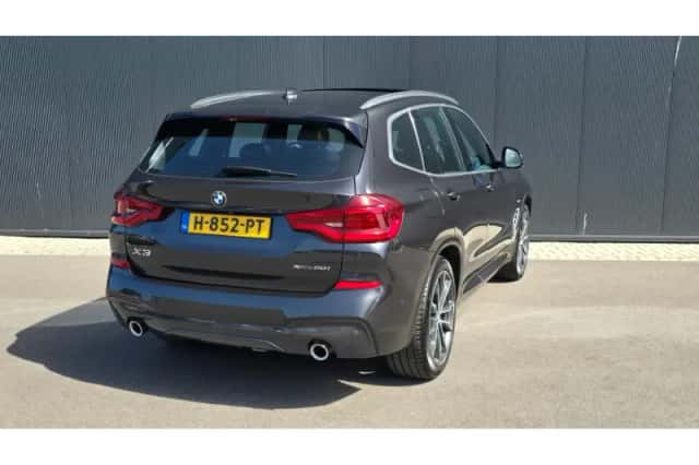 BMW X3 (2020) thumbnail 4