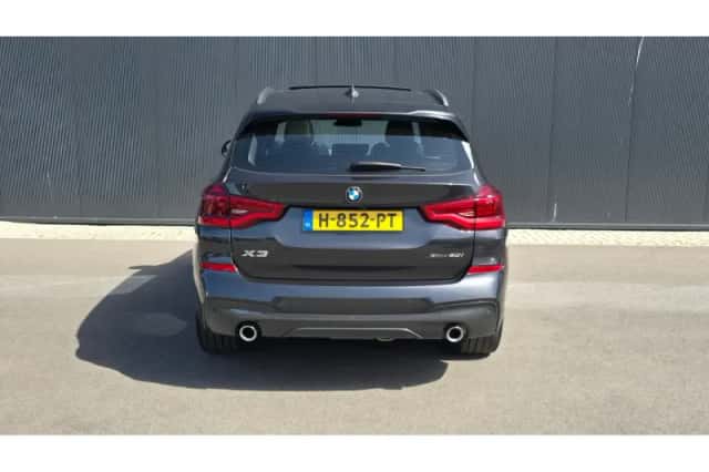 BMW X3 (2020) thumbnail 6