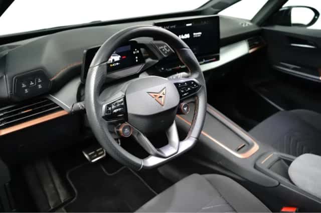CUPRA Born (2024) thumbnail 17