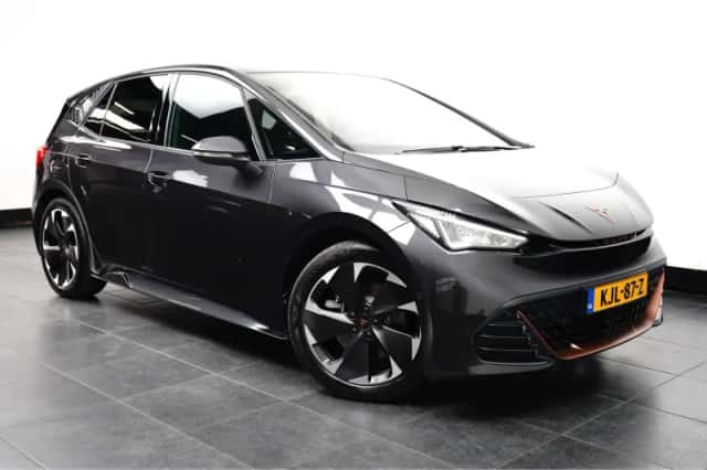 CUPRA Born (2024) thumbnail 3